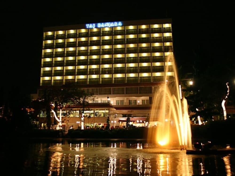 Taj Banjara Hotel Hyderabad Exterior foto Taj Bengal